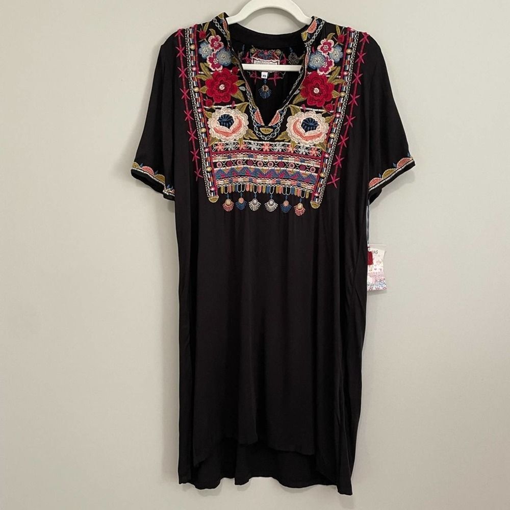 Johnny Was Short Sleeve Floral Embroidered Dress